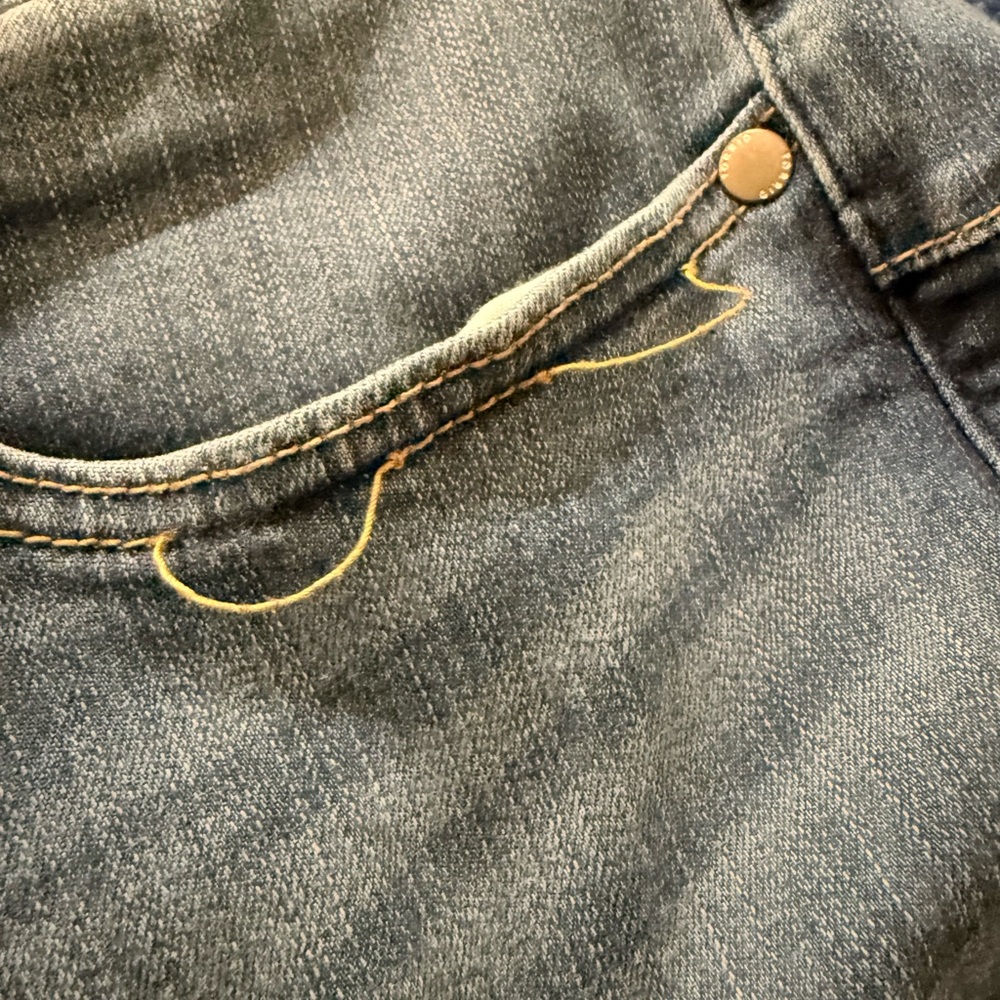 Torrid Bombshell Skinny Blue Jeans - Picture 3 of 6